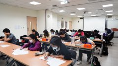 111-2_TOEIC_Exam_Preparation_Class-3.JPG