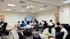 112-2_Listening_and_Reading_Intensive_English_Course-4.jpg